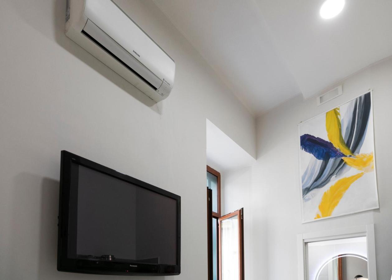 Fian Apartment เนเปิลส์ ภายนอก รูปภาพ